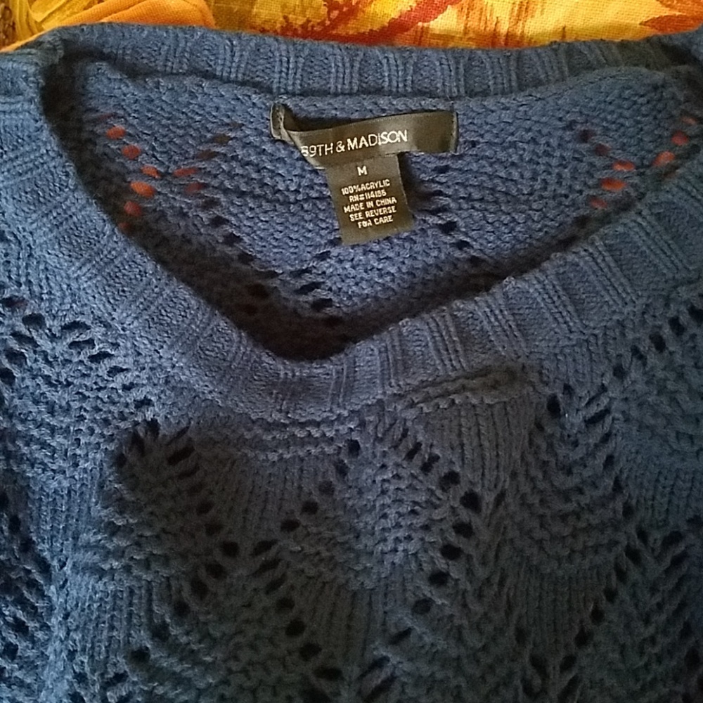Sweater - Picture 2 of 2